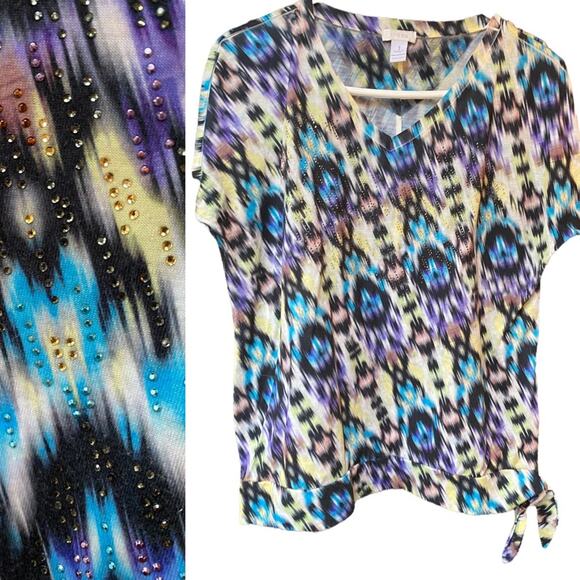 Chicos Womens Size 1 Medium Short Sleeve Multi Color Embellished Side Tie Tee - Picture 1 of 5